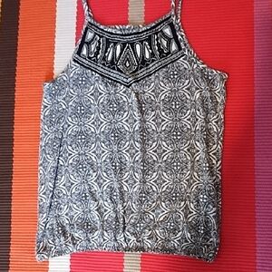 Maurices Black and White Geometric Camisole